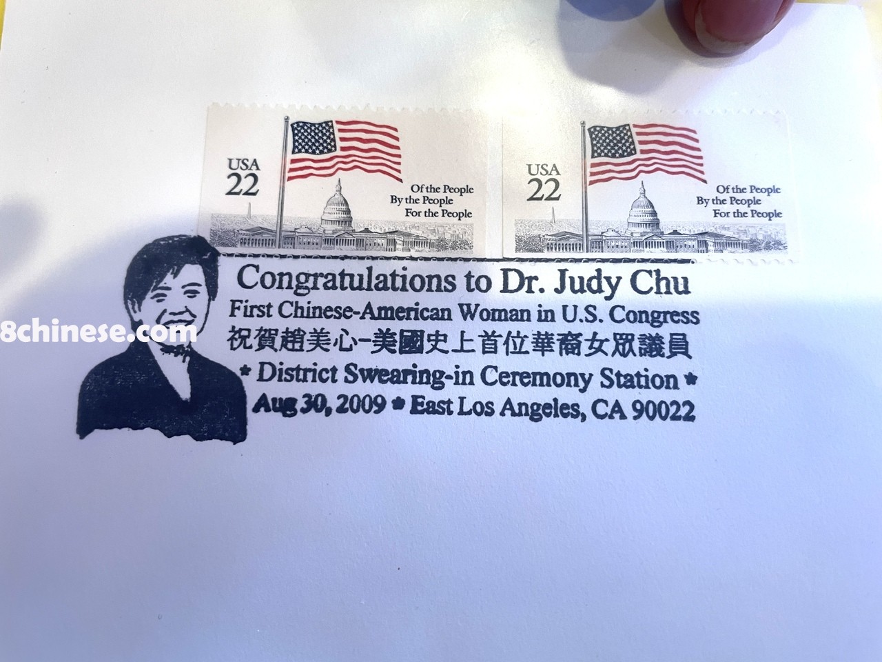 纪念赵美心当选国会议员的中英文邮戳。（记者王若然／摄影）