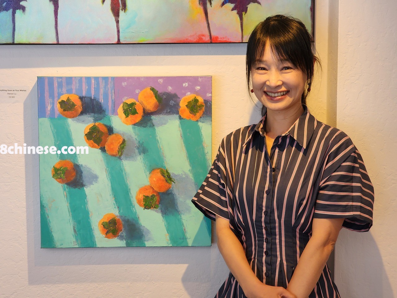 吕雯岚结合西洋画风与台湾文化意涵，创作这幅「柿柿如意」。（记者孙爱薇／摄影）