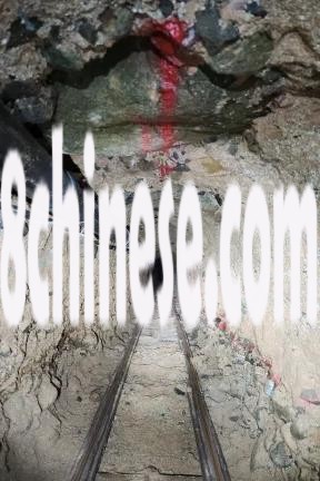 南加州发现的地底走私毒品隧道伸延至墨西哥，建造精密，内部配备电缆、照明、通风系统。（取自CBP官网）