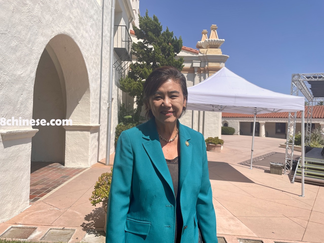 赵美心22日接受本报专访谈及探视阿特兰多（Adelanto）的拘留中心的经历。（记者王若然／摄影）