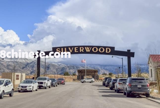 赫斯佩里亚市近年最大住宅开发案银木社区。（Silverwood官网截图）