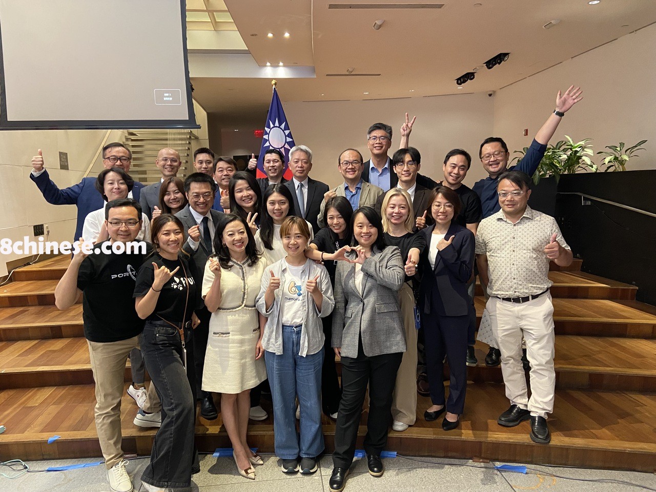 15个台湾创业团队接受培训后，在驻纽约台北经济文化办事处举办「结业」分享会。(记者许君达╱摄影)
