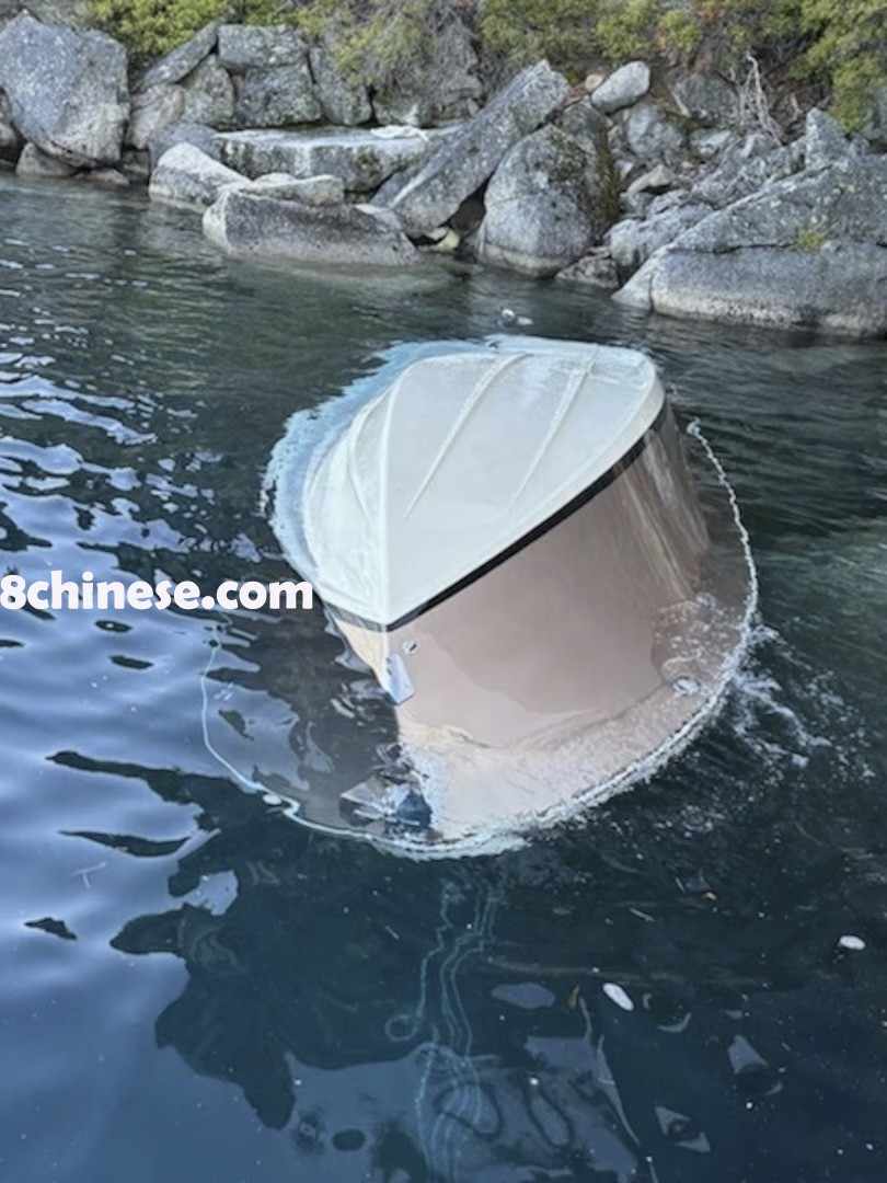 太浩湖21日因突然雷雨导致湖面出现巨浪，一艘游艇翻覆，造成八人罹难。气候专家指出，这起悲剧凸显山区气候瞬息万变的危险性。(美联社)
