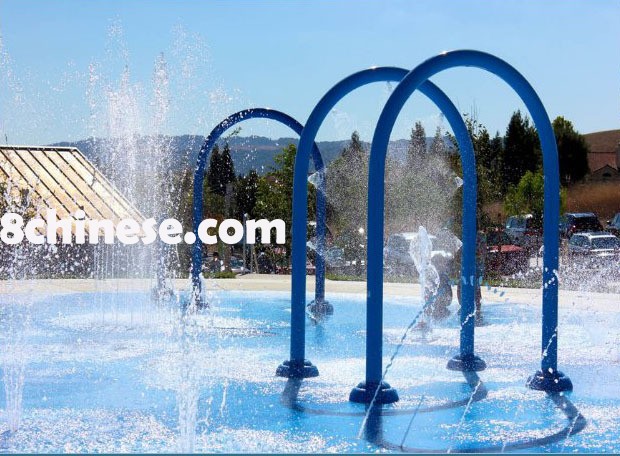 图为Rancho San Ramon Community Park公园戏水区。（取自圣拉蒙市府官网）