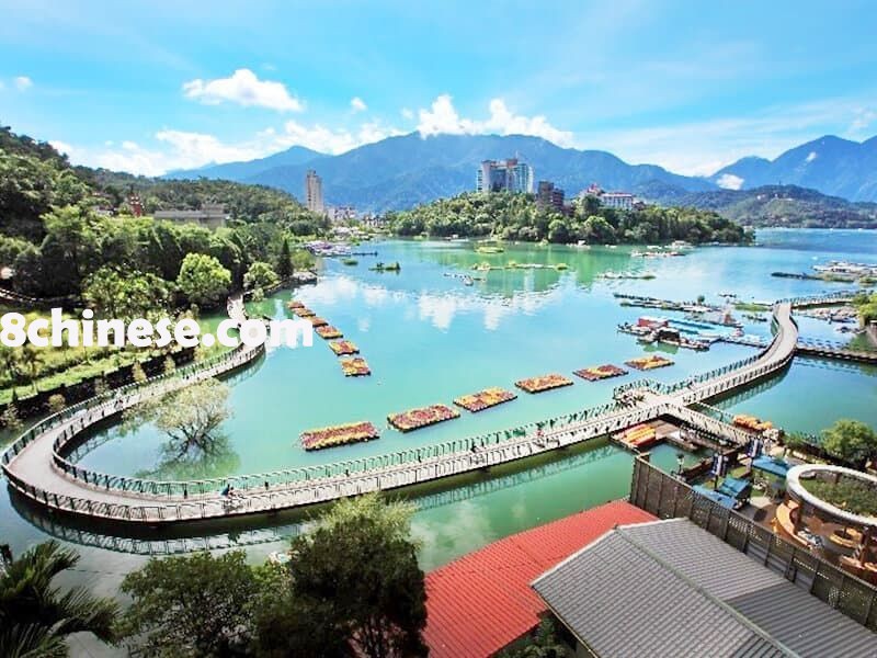 日月潭美丽湖景